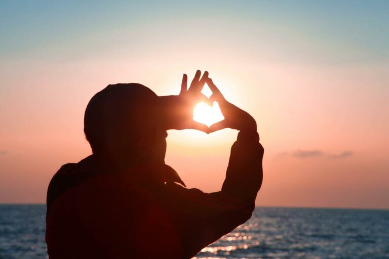 How To Stay Safe in the Sun #Summer2020